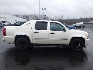 2013 Chevrolet Avalanche 3GNTKGE79DG103187 2013 Chevrolet Avalanche