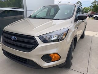 2018 Ford Escape S 1FMCU0F72JUA17426 2018 Ford Escape S