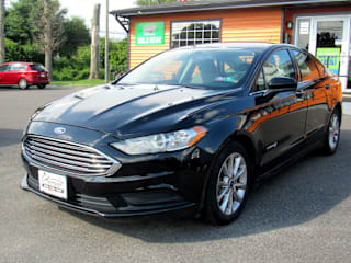 2017 Ford Fusion Hybrid SE 3FA6P0LU4HR285792 2017 Ford Fusion Hybrid SE