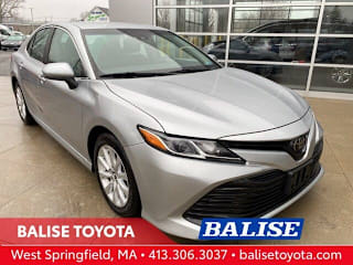 2018 Toyota Camry LE 4T1B11HK3JU524153 2018 Toyota Camry LE