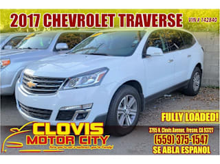 2017 Chevrolet Traverse LT 1GNKRHKD3HJ142840 2017 Chevrolet Traverse LT