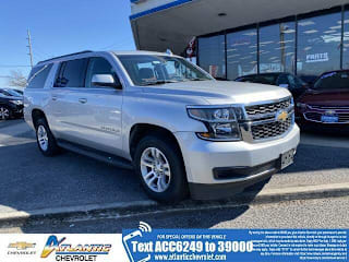 2019 Chevrolet Suburban LT 1500 1GNSKHKC5KR386249 2019 Chevrolet Suburban LT 1500