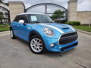 2017 MINI Hardtop 4 Door WMWXU3C30H2F48817 2017 MINI Hardtop 4 Door
