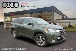 2017 Toyota Highlander XLE 5TDJZRFH4HS413916 2017 Toyota Highlander XLE