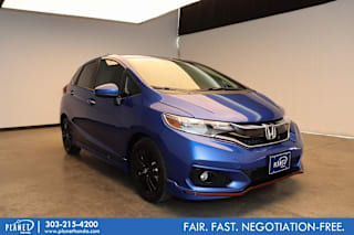 2018 Honda Fit Sport 3HGGK5H69JM722663 2018 Honda Fit Sport