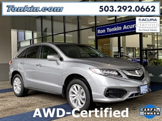 2018 Acura RDX Base 5J8TB4H3XJL015829 2018 Acura RDX Base