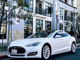 2013 Tesla Model S Base 5YJSA1AG6DFP09837 2013 Tesla Model S Base