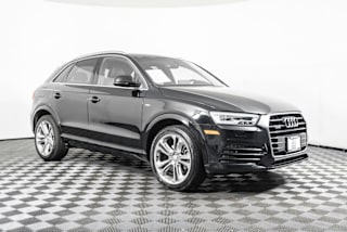 2018 Audi Q3 2.0T quattro Premium Plus WA1JCCFS5JR014957 2018 Audi Q3 2.0T quattro Premium Plus