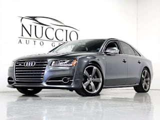 2016 Audi S8 WAUJSAFD7GN003437 2016 Audi S8