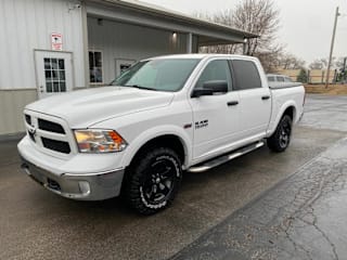 2016 Ram Pickup 1500 1C6RR7LT1GS160647 2016 Ram Pickup 1500