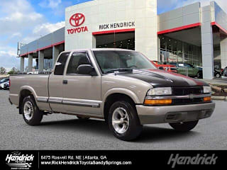 2001 Chevrolet S-10 LS 1GCCS19WX18152813 2001 Chevrolet S-10 LS