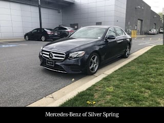 2018 Mercedes-Benz E-Class E 300 4MATIC WDDZF4KB4JA384569 2018 Mercedes-Benz E-Class E 300 4MATIC