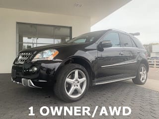 2009 Mercedes-Benz M-Class ML 550 4JGBB72E99A518230 2009 Mercedes-Benz M-Class ML 550