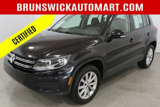 2018 Volkswagen Tiguan Limited 2.0T 4Motion WVGBV7AXXJK000846 2018 Volkswagen Tiguan Limited 2.0T 4Motion