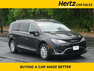 2019 Chrysler Pacifica Touring L 2C4RC1BG0KR665505 2019 Chrysler Pacifica Touring L