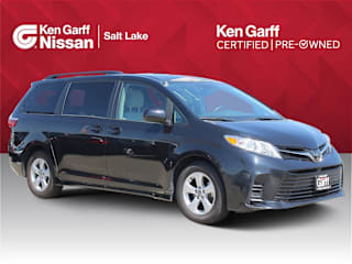 2019 Toyota Sienna LE 8-Passenger 5TDKZ3DC3KS005486 2019 Toyota Sienna LE 8-Passenger