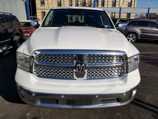 2017 Ram Pickup 1500 Laramie 1C6RR7NT2HS668298 2017 Ram Pickup 1500 Laramie