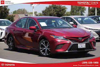 2018 Toyota Camry SE 4T1B11HK7JU606144 2018 Toyota Camry SE