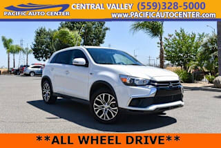 2018 Mitsubishi Outlander Sport ES JA4AR3AU2JZ004622 2018 Mitsubishi Outlander Sport ES