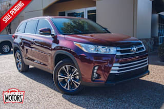 2019 Toyota Highlander LE 5TDZARFH5KS053640 2019 Toyota Highlander LE