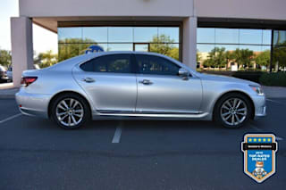 2014 Lexus LS 460 JTHBL5EF2E5127464 2014 Lexus LS 460