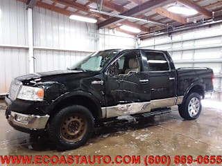 2006 Lincoln Mark LT Base 5LTPW18576FJ01302 2006 Lincoln Mark LT Base