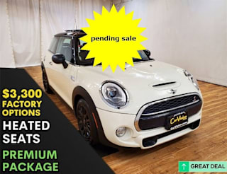 2016 MINI Hardtop 2 Door WMWXP7C5XG3B49390 2016 MINI Hardtop 2 Door