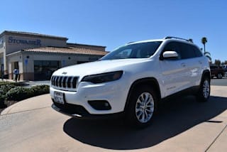 2019 Jeep Cherokee Latitude 1C4PJLCB6KD290900 2019 Jeep Cherokee Latitude