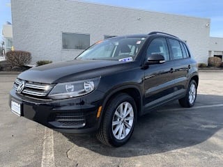 2017 Volkswagen Tiguan 2.0T Limited S 4Motion WVGBV7AX0HK043960 2017 Volkswagen Tiguan 2.0T Limited S 4Motion