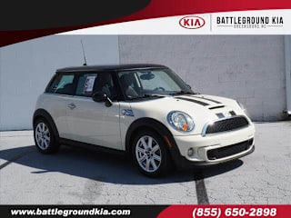 2011 MINI Cooper WMWSV3C5XBTY15808 2011 MINI Cooper