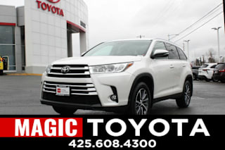 2019 Toyota Highlander XLE 5TDJZRFHXKS572916 2019 Toyota Highlander XLE