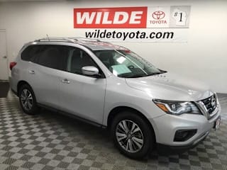 2018 Nissan Pathfinder S 5N1DR2MM1JC647857 2018 Nissan Pathfinder S
