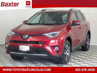 2018 Toyota RAV4 XLE 2T3RFREV7JW795236 2018 Toyota RAV4 XLE