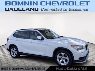 2015 BMW X1 sDrive28i WBAVM1C56FVW57904 2015 BMW X1 sDrive28i