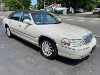 2007 Lincoln Town Car Signature 1LNHM81W27Y631686 2007 Lincoln Town Car Signature