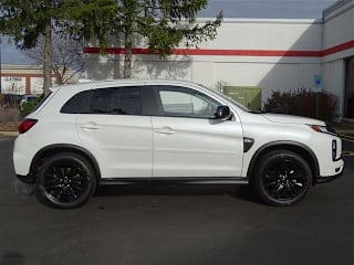 2021 Mitsubishi Outlander JA4ARUAU3MU000943 2021 Mitsubishi Outlander