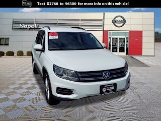 2017 Volkswagen Tiguan 2.0T Limited S 4Motion WVGBV7AX7HK049691 2017 Volkswagen Tiguan 2.0T Limited S 4Motion