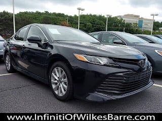 2018 Toyota Camry LE 4T1B11HK6JU090584 2018 Toyota Camry LE