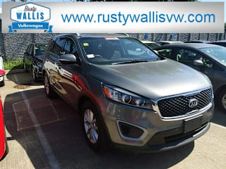 2018 Kia Sorento LX V6 5XYPG4A58JG388540 2018 Kia Sorento LX V6