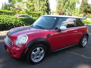 2009 MINI Cooper Base WMWMF33579TW79136 2009 MINI Cooper Base