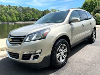 2016 Chevrolet Traverse LT 1GNKRHKD5GJ218251 2016 Chevrolet Traverse LT