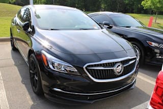2017 Buick LaCrosse Essence 1G4ZP5SS2HU160668 2017 Buick LaCrosse Essence