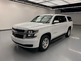 2017 Chevrolet Suburban LT 1500 1GNSCHKCXHR215986 2017 Chevrolet Suburban LT 1500