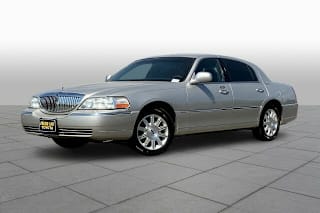 2008 Lincoln Town Car Signature Limited 2LNHM82W28X636922 2008 Lincoln Town Car Signature Limited