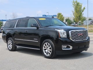 2019 GMC Yukon XL Denali 1GKS1HKJ4KR175185 2019 GMC Yukon XL Denali