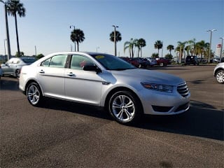 2017 Ford Taurus 1FAHP2D89HG145170 2017 Ford Taurus