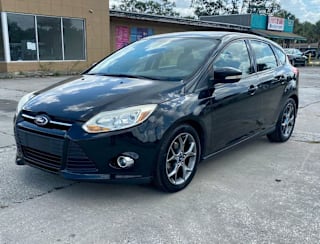 2013 Ford Focus SE 1FADP3K2XDL193958 2013 Ford Focus SE
