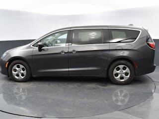 2017 Chrysler Pacifica 2C4RC1CG4HR571666 2017 Chrysler Pacifica