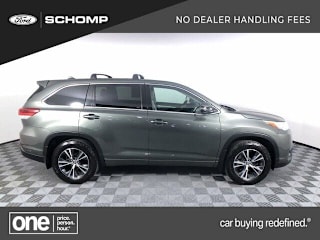 2017 Toyota Highlander 5TDBZRFH1HS374108 2017 Toyota Highlander