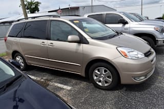 2004 Toyota Sienna XLE 7 Passenger 5TDZA22C44S161865 2004 Toyota Sienna XLE 7 Passenger